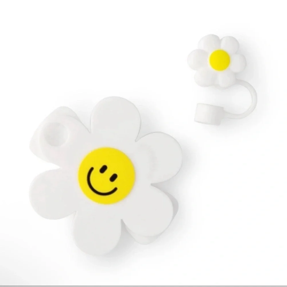 3 for $15 SALE Target Bullseye Daisy Flower Straw Topper & Tumbler Cover Set
